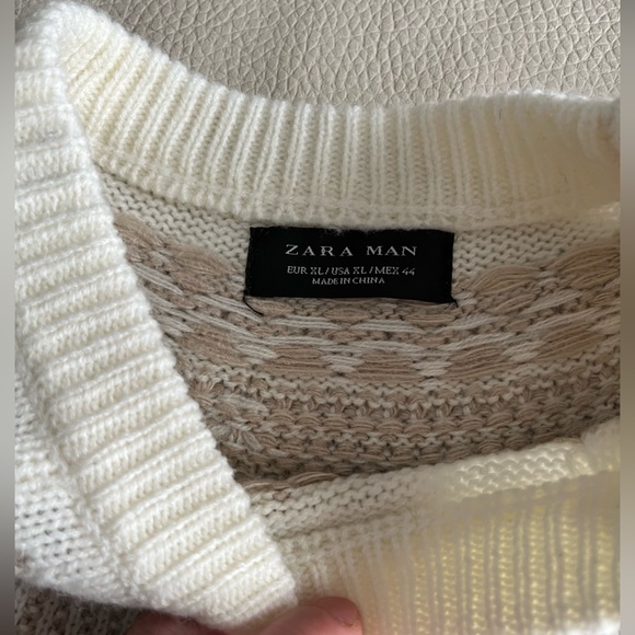 NWOT - Zara Men’s Wool Blended Crew Neck Sweater - Size XL - Picture 4 of 6